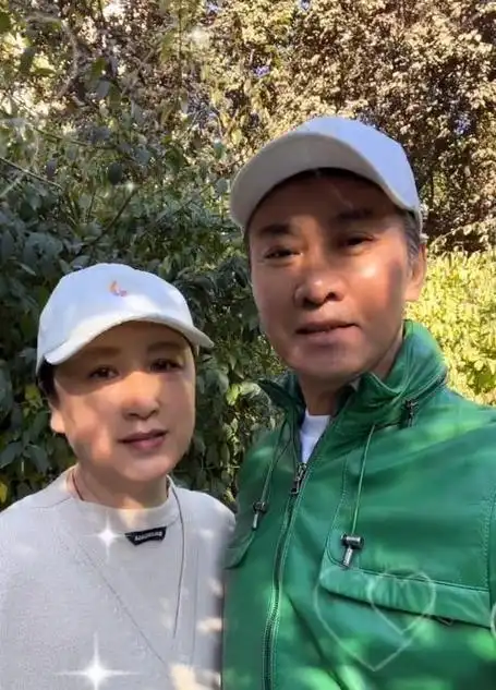 江涛老婆万小牧:超级幸福,看看这些照片就知道了!