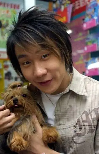 新加坡小帅哥---林俊杰