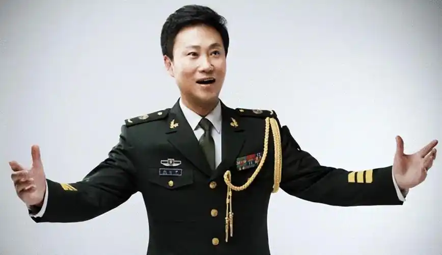 回顾耿为华被女粉丝倒追两年离婚独自抚养女儿今仍然单身一人