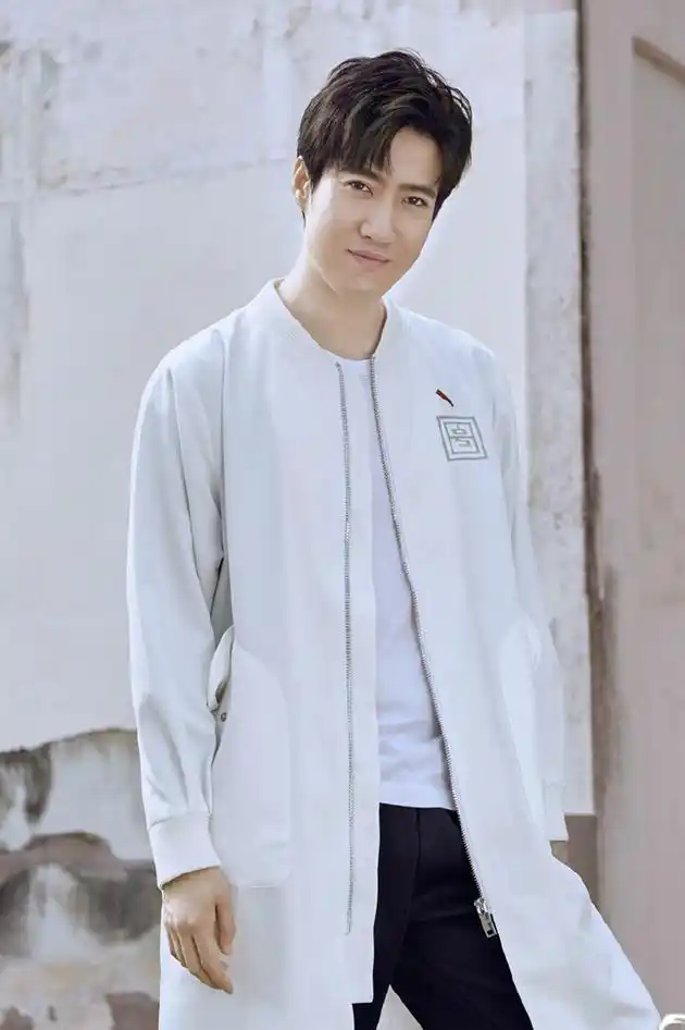 开心麻花的常远当爸爸了宝宝已经出生一百天