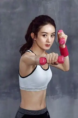 马甲线女星大盘点,angelababy被诟病,杨幂才是真正的魔鬼身材