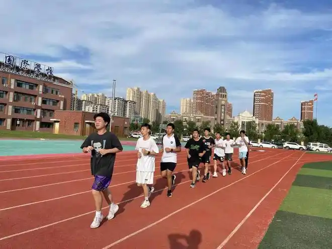 体育生——高中生的另一种绽放|高考|文化课|学校_网易订阅