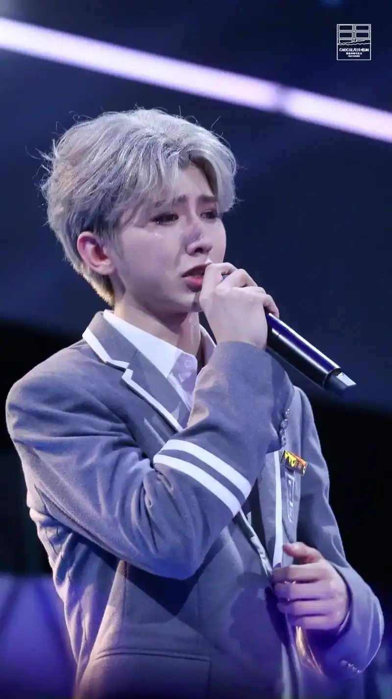 蔡徐坤 kun和ikun是永远在一起的!#蔡徐坤ikun  - 抖音