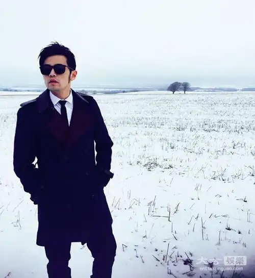 周杰伦英国拍新mv 取景"白色悬崖"