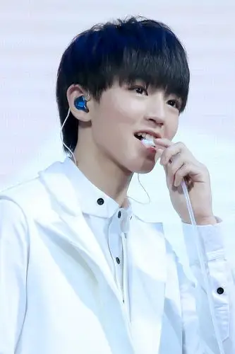 tfboys王俊凯 cr.logo 2015.8.15 北京见面会