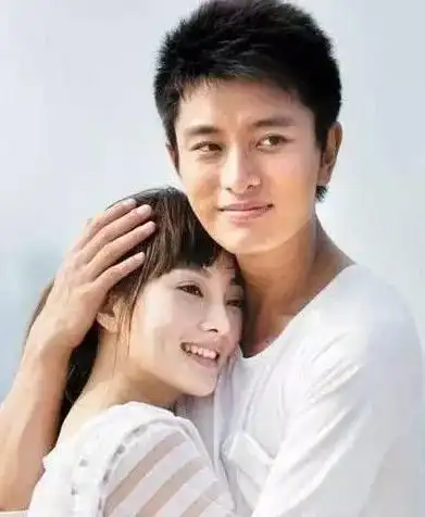 王子文老公刘乐资料及结婚照片 有误!应该是大连富二代刘丰源(12)