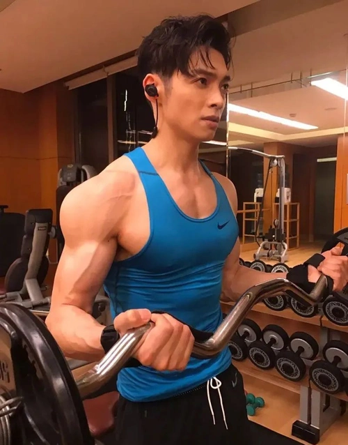 娱乐圈这7位高颜值的肌肉男星,哪一位才是你心目中的no.1?