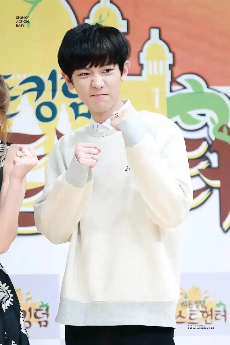 朴灿烈 哪张设为壁纸好呢? - 抖音