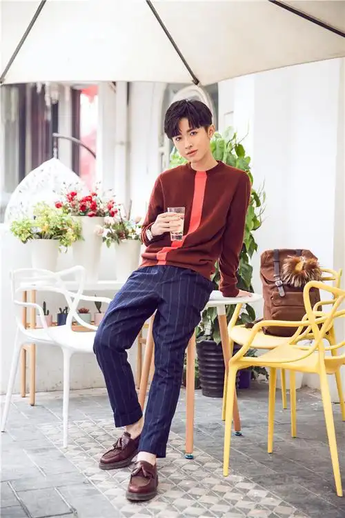 张逸杰《凤囚凰》被赞最符合原著 暴虐温情极度切换凸显演技