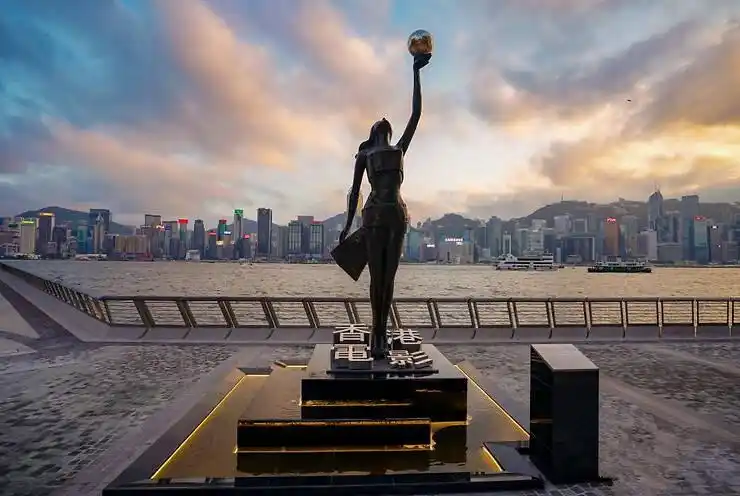 香港著名地标"星光大道"重开