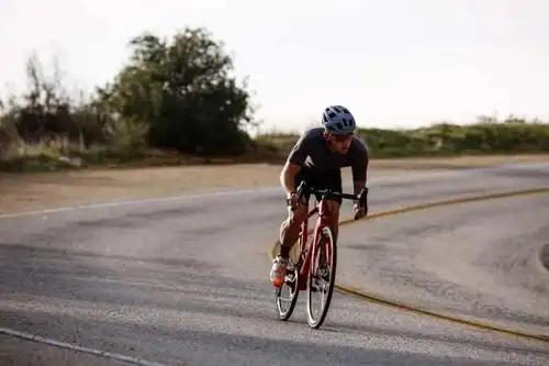 长途骑行 你的公路车选对了吗?