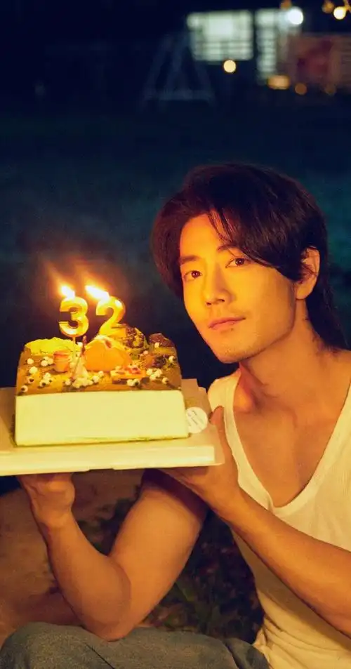肖战32岁生日评论区