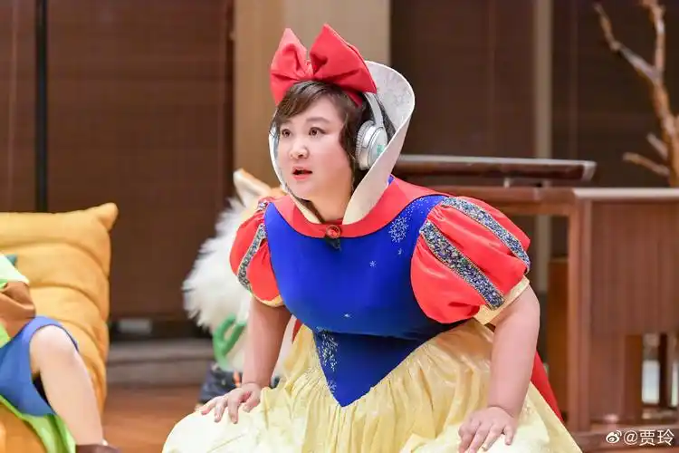 我好喜欢贾玲,她好可爱啊! [图片]