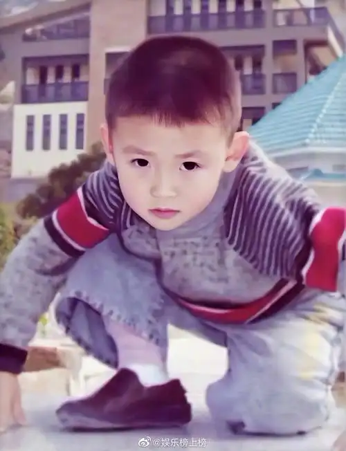 ninepercent九个小朋友的童年照vs长大后