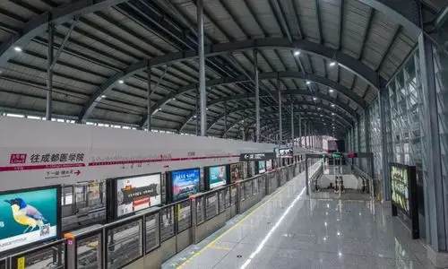高清图来了成都地铁3号线二三期车站正式亮相82分钟从双流抵拢新都