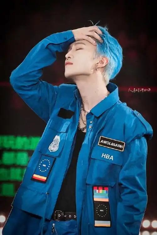 「消息」今天继续被蓝发范泽言刷屏的一天 小留投递