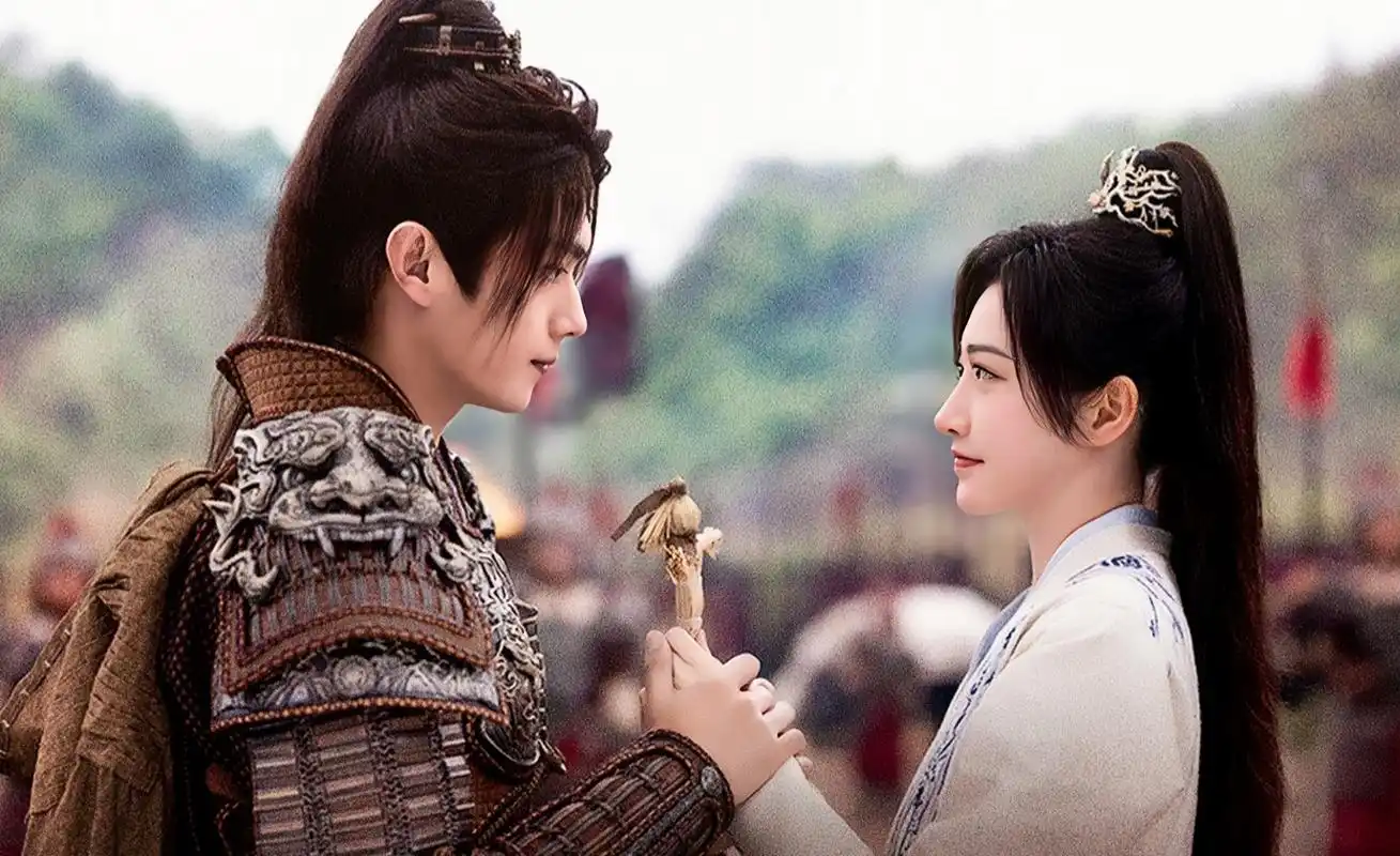 许魏洲古力娜扎《风起西州》11月4日晚开播,在它的上部《风起霓裳》的