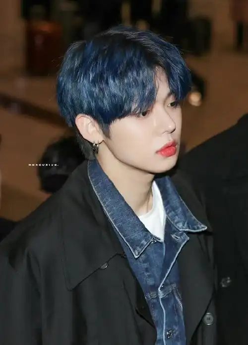 崔然竣的旧梦收藏馆##崔然竣蓝发