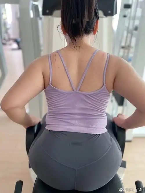 健身房的人型多巴胺belike##微胖女生