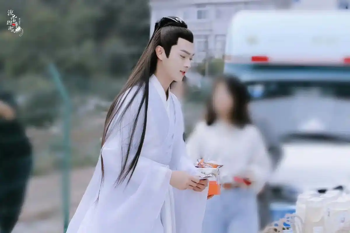 许凯古装照 白玦 - 抖音