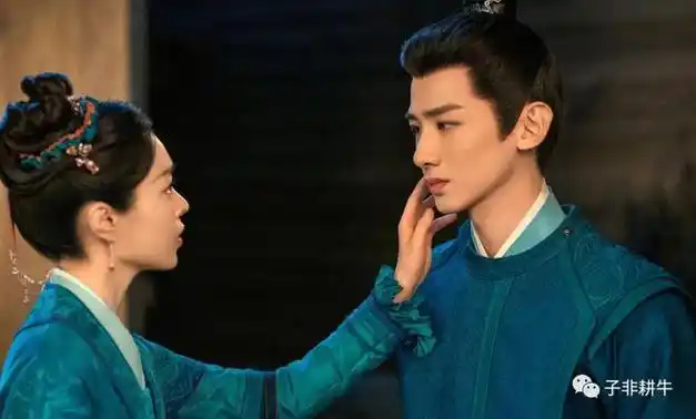 尤其是白敬亭和宋轶的搭档,两人在剧中的 cp 感很充足,所诠释的人物