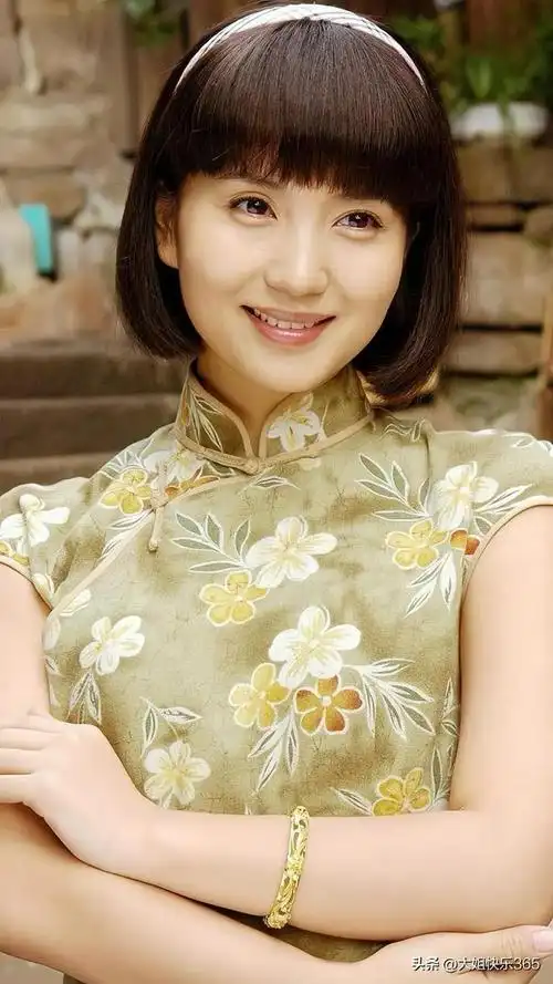 总的来说,陈好是一位多才多艺的演员,她以出色的演技,迷人的外貌和