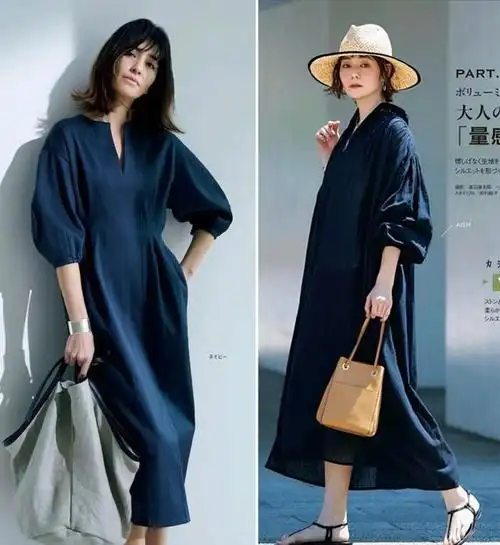 藏蓝色上衣搭配什么颜色内搭(建议40的女人初夏多穿)(1)