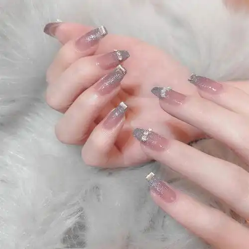 超美的渐变美甲