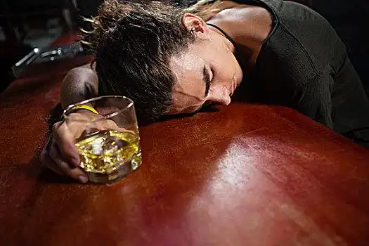 喝醉图片大全_喝醉高清图片下载_图片网