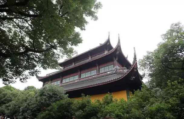 灵隐寺:杭州西湖畔的佛教圣地
