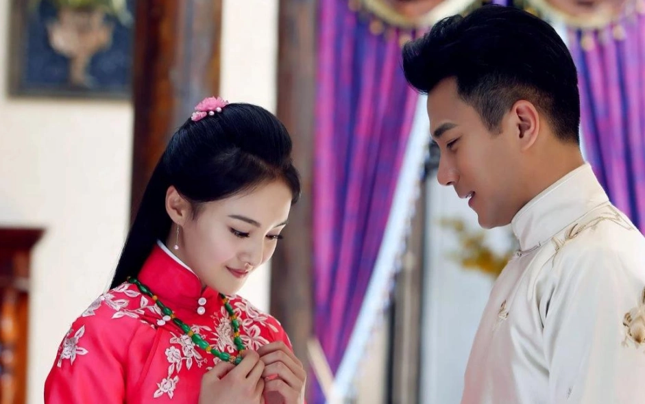 《抓住彩虹的男人》郑爽5款造型,图2最美,图4让刘恺威动了心