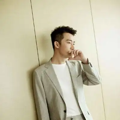 黄轩头像最新图片