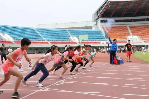 顽强拼搏 勇创佳绩——钱塘学区第二十五届小学生田径运动会 - 美篇