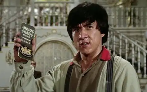 成龙a计划洪金宝是怎么说的(电影a计划那些背后故事)(3)