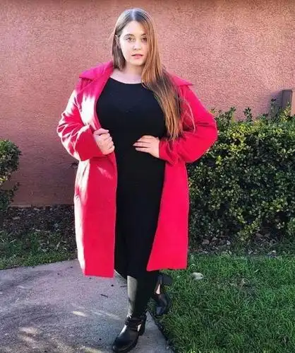 180斤大码模特,变身时尚宠儿,健身只为塑形