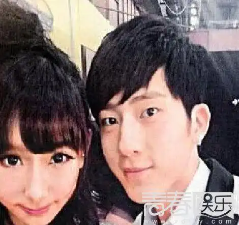 疑似井柏然与李恩倩的照片
