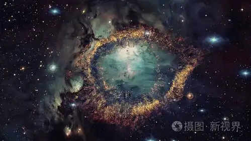 螺旋星云是位于水瓶座大型行星状星云这幅图像由美国国家航空航天局