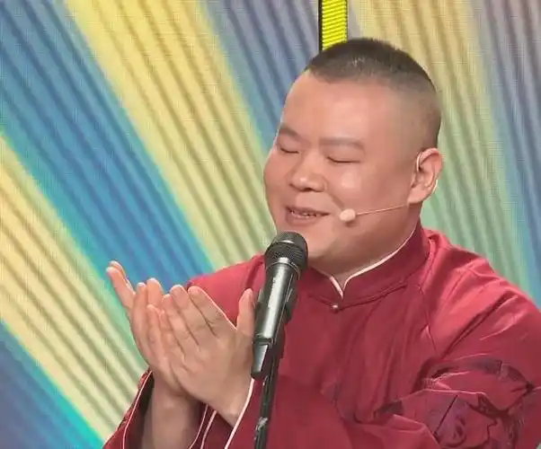 2020年春晚,再次与孙越合作,表演相声《生活趣谈》,这次岳云鹏似乎又