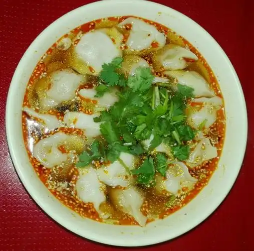 口品品砂锅店欢迎您 !位于西安国际港务区华南城2号交易厅一楼