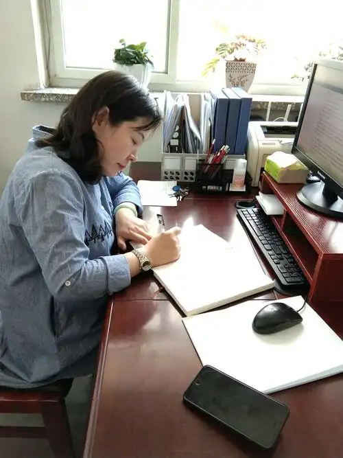 财务科工作照片