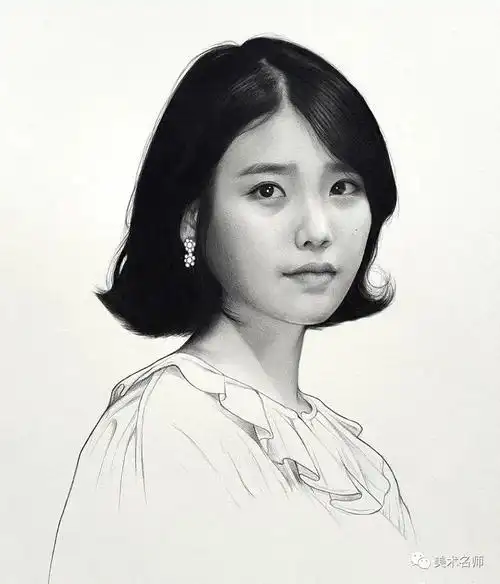 如此细腻的素描头像,让人惊叹!