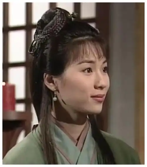 她是最美程英,2次拒嫁豪门,患病险毁容遭封杀,今仍未婚