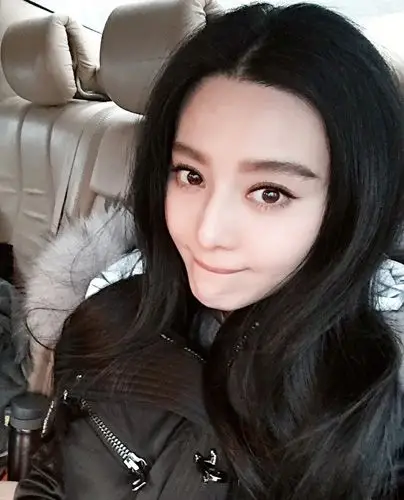 范冰冰生病仍无法说话 晒自拍抿嘴模样可怜(图)|范冰冰|生病_凤凰海南