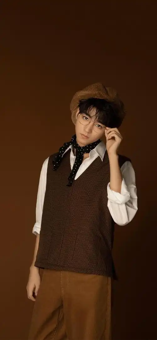 王俊凯锁屏壁纸