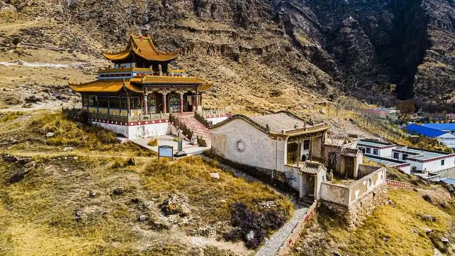 内蒙古阿拉善(阿拉善必去的五大景点攻略) - 悦闻天下