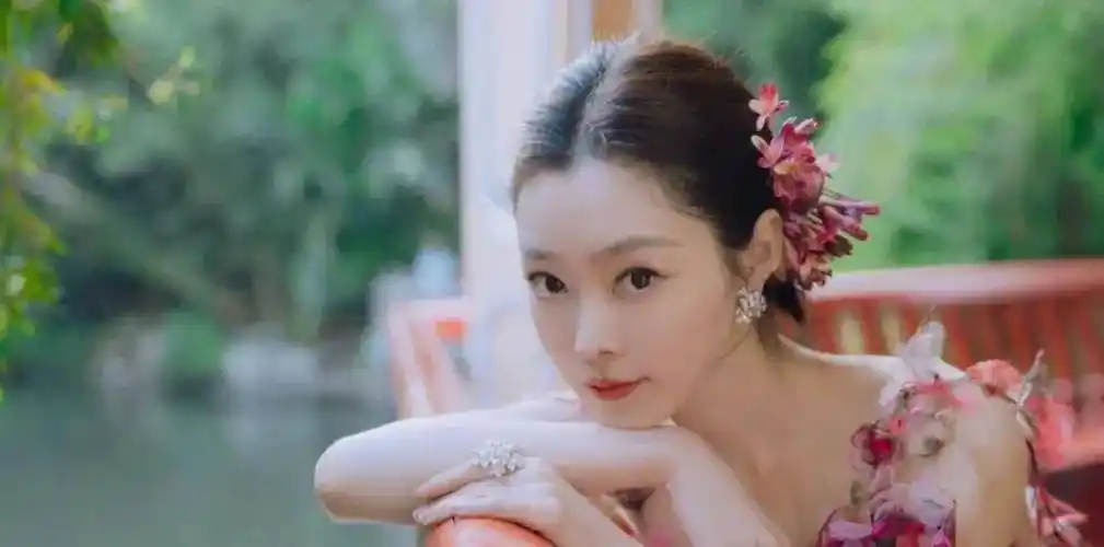 白鹿 王鹤棣 宋轶白敬亭 魏大勋 陈晓 田曦薇 王一博 成毅_田锡_野心