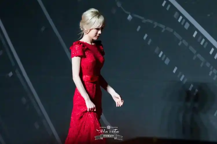 届时爱豆app将全程报道2016mama颁奖典礼! 未经允许,请勿转