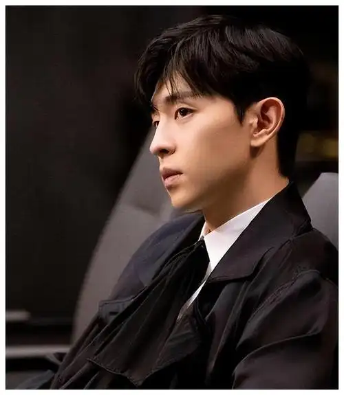 邓伦税务问题娱乐圈揭秘内幕浮出光明