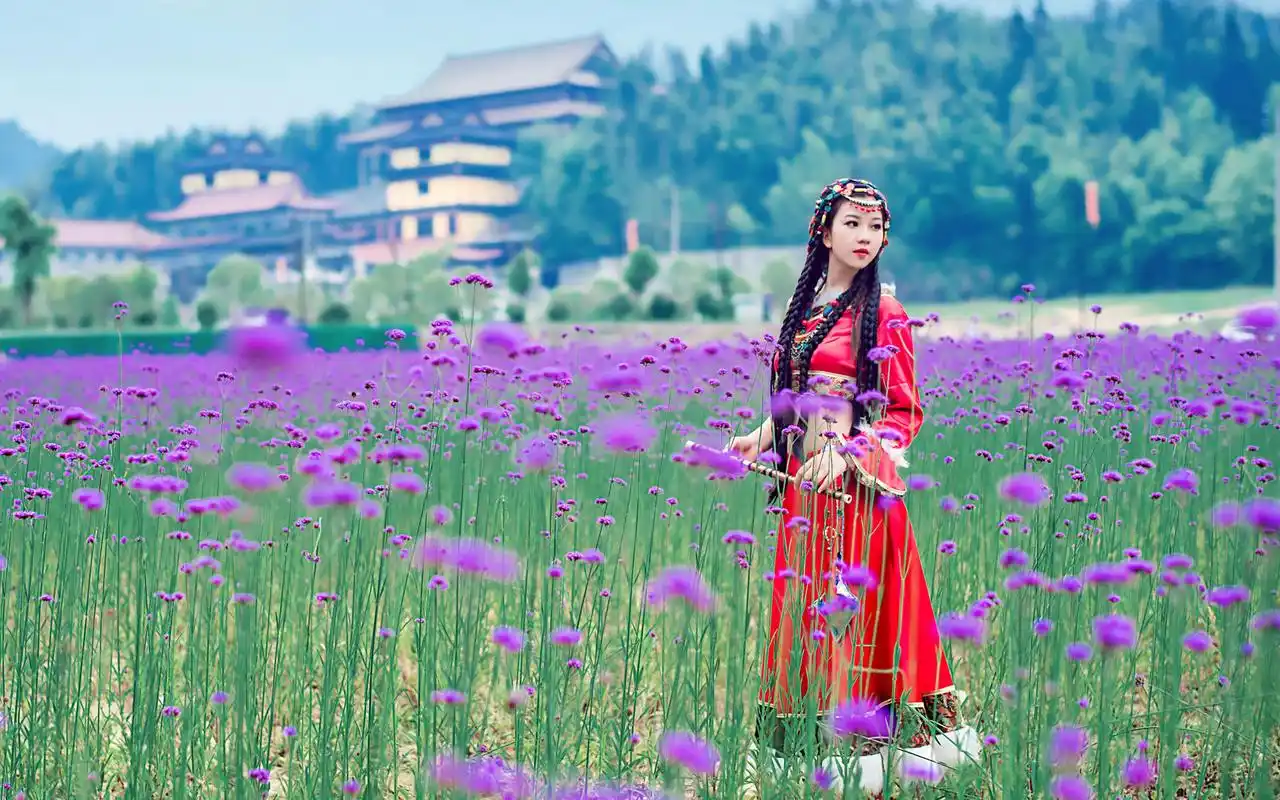 第三辑高清大图预览1920x1200_美女壁纸下载_美桌网