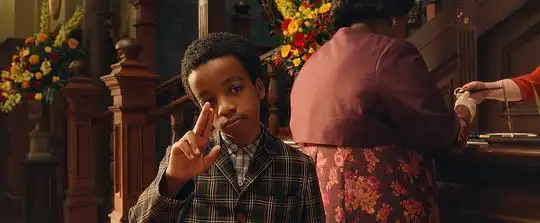 海报剧照剧情:该片基于罗尔德·达尔(《查理和巧克力工厂》原著作者)